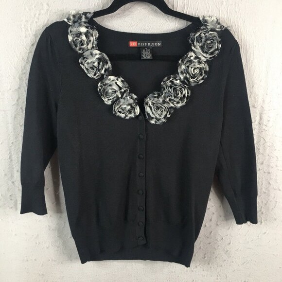 Vintage IB Diffusion Sweater Woemsn Small Black Cardigan Gray Rosettes Artsy - Picture 1 of 16